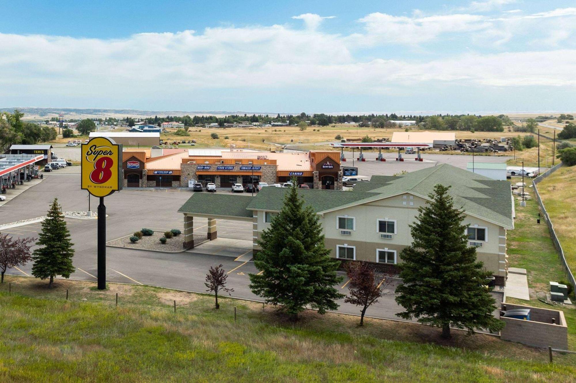 Super 8 By Wyndham Big Timber Motel Dış mekan fotoğraf