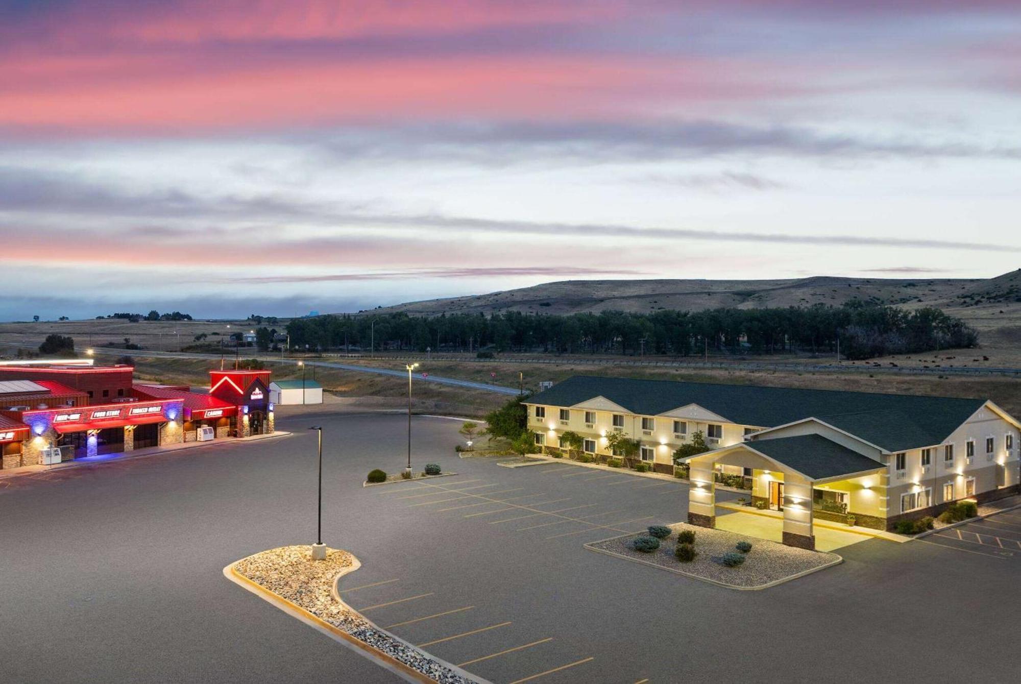 Super 8 By Wyndham Big Timber Motel Dış mekan fotoğraf